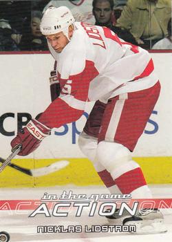 2003-04 In The Game Action #275 Nicklas Lidstrom Front