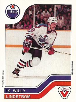 1983-84 Vachon #32 Willy Lindstrom Front