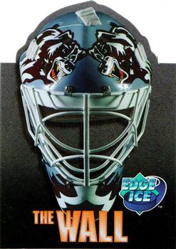 1995-96 Edge Ice - The Wall #TW9 Les Kuntar  Front