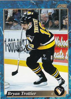 1993-94 Score Canadian #567 Bryan Trottier Front