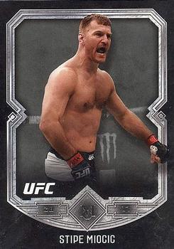 2017 Topps Museum Collection UFC #7 Stipe Miocic Front