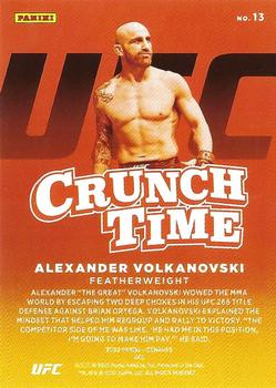 2022 Donruss UFC - Crunch Time Green Flood #13 Alexander Volkanovski Back