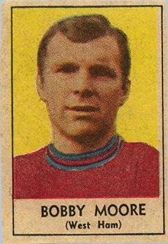 1968-70 D.C. Thomson The Rover Famous Footballers #NNO Bobby Moore Front