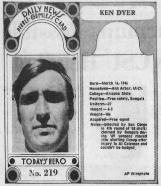 1970-71 Dayton Daily News (M137) #219 Ken Dyer Front