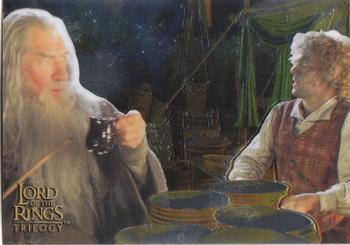 2004 Topps Chrome The Lord of the Rings Trilogy #5 Magic in the Shire Front