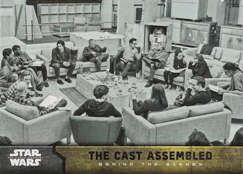 2015 Topps Star Wars: The Force Awakens - Behind The Scenes #1 The Cast Assembled Front