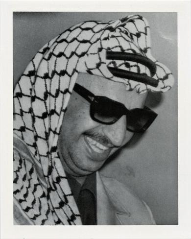 1995 Angar International Who's Who #007 Yasser Arafat Front