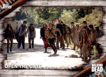 2017 Topps The Walking Dead Season 6 #22 Open the Gate Front