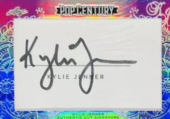 2017 Leaf Pop Century - Dual Cut Signatures #NNO Kylie Jenner / Kendall Jenner Front