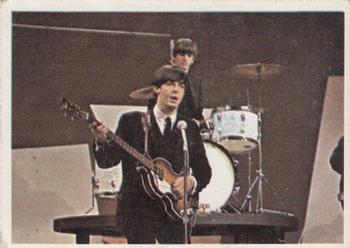 1964 Topps Beatles Color #51 Paul and Ringo - Ringo Speaking Front