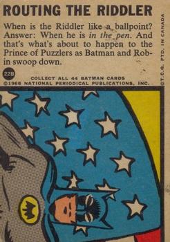 1966 O-Pee-Chee Batman Series B (Blue Bat Logo) #22B Routing the Riddler Back