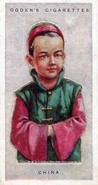 1924 Ogden's Children of all Nations Stand-ups #11 China Front