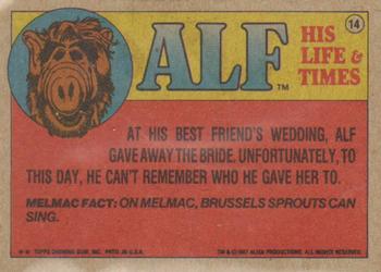 1987 Topps ALF #14 Don't Look Now, But There's An Alien Behind The Couch Back