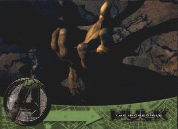 2012 Upper Deck Avengers Assemble #25 Incredible Hulk Front