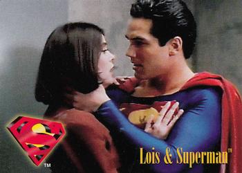 1995 SkyBox Lois & Clark #61 Lois & Superman Front