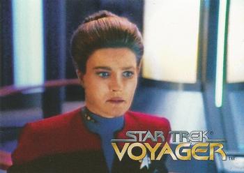 1995 SkyBox Star Trek: Voyager Season One Series One #23 Micro fracture Front