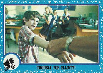 1982 Topps E.T. The Extraterrestrial #33 Trouble for Elliott! Front
