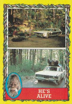 1987 Topps Harry and the Hendersons #13 He's Alive! Front