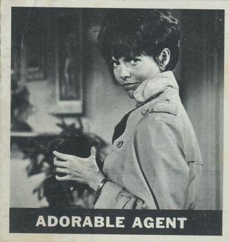 1966 Topps Get Smart #32 Adorable Agent Front