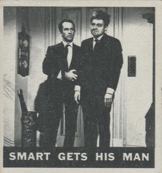 1966 Topps Get Smart #62 Smart Gets His Man Front