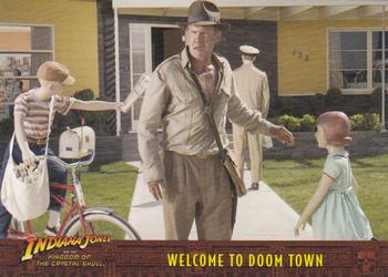 2008 Topps Indiana Jones and the Kingdom of the Crystal Skull #25 Welcome to Doom Town Front