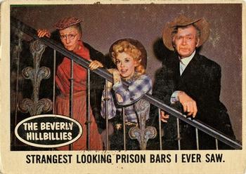 1963 Topps Beverly Hillbillies #8 Strangest looking prison bars I ever saw. Front