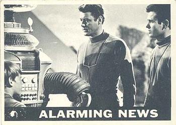 1966 Topps Lost in Space #29 Alarming News Front