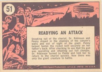1966 Topps Lost in Space #51 Readying An Attack Back