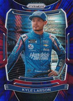 2021 Panini Prizm - Hyper Prizm Red and Blue #4 Kyle Larson Front