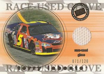 2001 Press Pass Stealth - Race-Used Glove Cars #GC   5 Terry Labonte Front