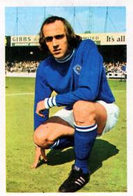 1971-72 FKS Publishers Wonderful World of Soccer Stars Stickers #140 Rod Fern Front