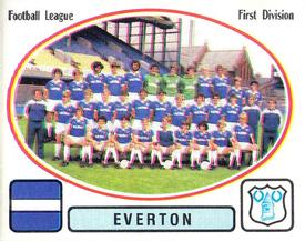1981-82 Panini Football 82 (UK) #85 Team Group Front