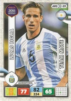 2017 Panini Adrenalyn XL Road to 2018 World Cup #ARG09 Lucas Biglia Front