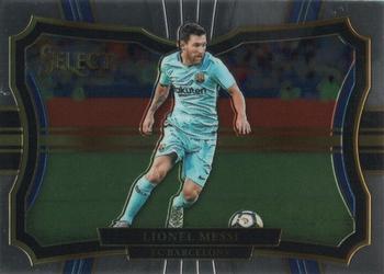 2017-18 Panini Select #255 Lionel Messi Front