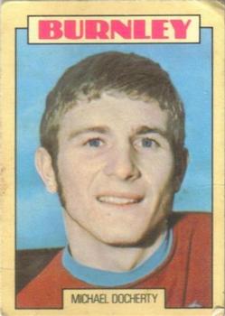 1973-74 A&BC Chewing Gum #106 Mike Docherty Front