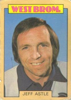 1973-74 A&BC Chewing Gum #176 Jeff Astle Front