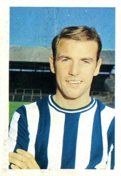 1967-68 FKS Publishers Wonderful World of Soccer Stars #NNO Tom Robson Front