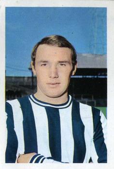 1968-69 FKS Publishers Wonderful World of Soccer Stars #176 Bryan Robson Front