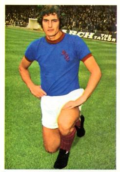 1974-75 FKS Wonderful World of Soccer Stars #32 Martin Dobson Front