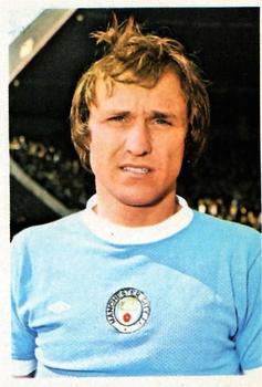 1975-76 FKS Soccer Stars #168 Dennis Tueart Front