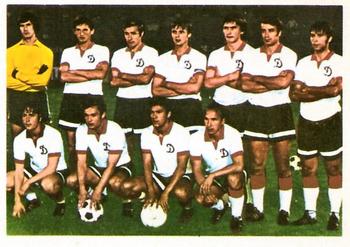 1975-76 FKS Soccer Stars #356 Moscow Dynamo Front
