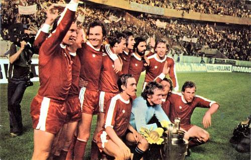 1975-76 FKS Euro Soccer Postcards #NNO Bayern Munich Front