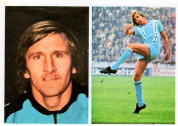 1976-77 FKS Soccer Stars #89 Tom Hutchison Front