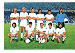 1977 FKS Euro Soccer Stars '77 #68 Ujpest Dozsa Front