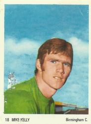 1972-73 Americana Soccer Parade #18 Mike Kelly Front