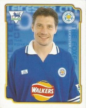 1998-99 Merlin Premier League 99 #259 Tony Cottee Front