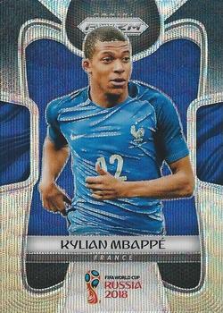 2018 Panini Prizm FIFA World Cup - Black & Gold Wave Prizm #80 Kylian Mbappé Front