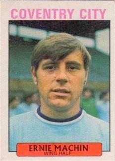 1971-72 A&BC Gum English Footballers (Purple Backs) #152 Ernie Machin Front