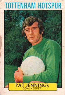 1971-72 A&BC Gum English Footballers (Purple Backs) #157 Pat Jennings Front