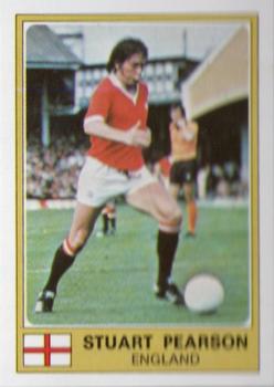 1977-78 Panini Euro Football #74 Stuart Pearson Front